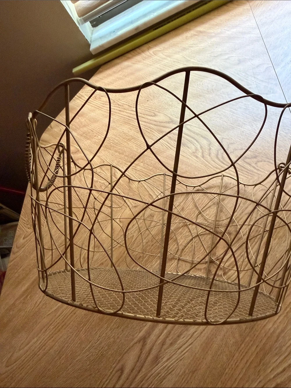Decorative Gold Wire Basket - Stylish Home Accent. 12x12x6 1/2”. Vintage.